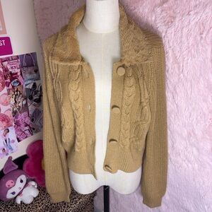 Derek heart cable knit sweater with fur trim